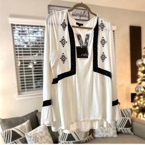 RXB White Blouse with Stylish Black Accents & Detailing!! New w/tags!